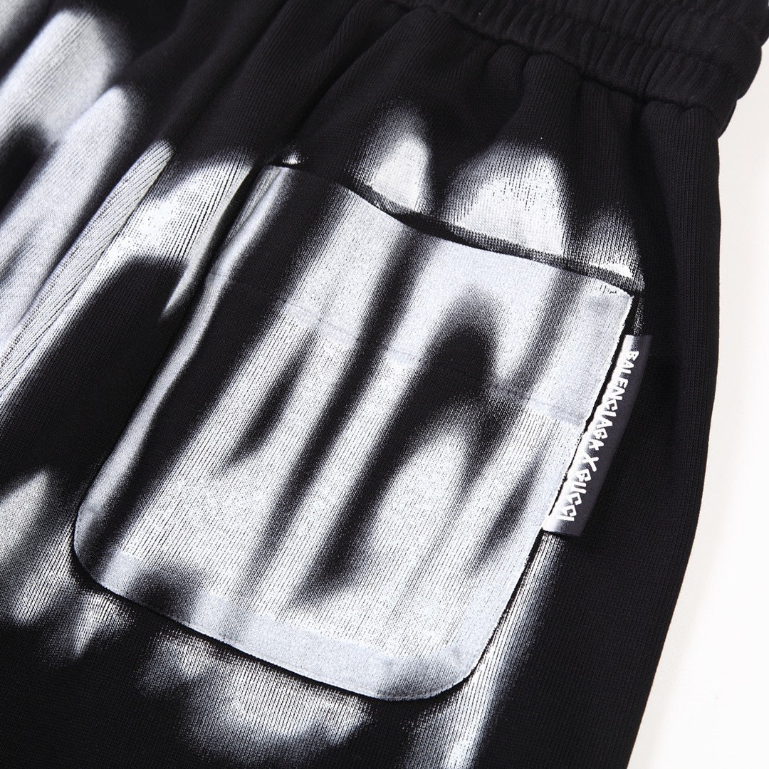 Gvc*1 x Ba1en*iaga Shorts