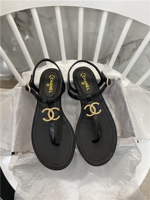 Ch**el flat sandals