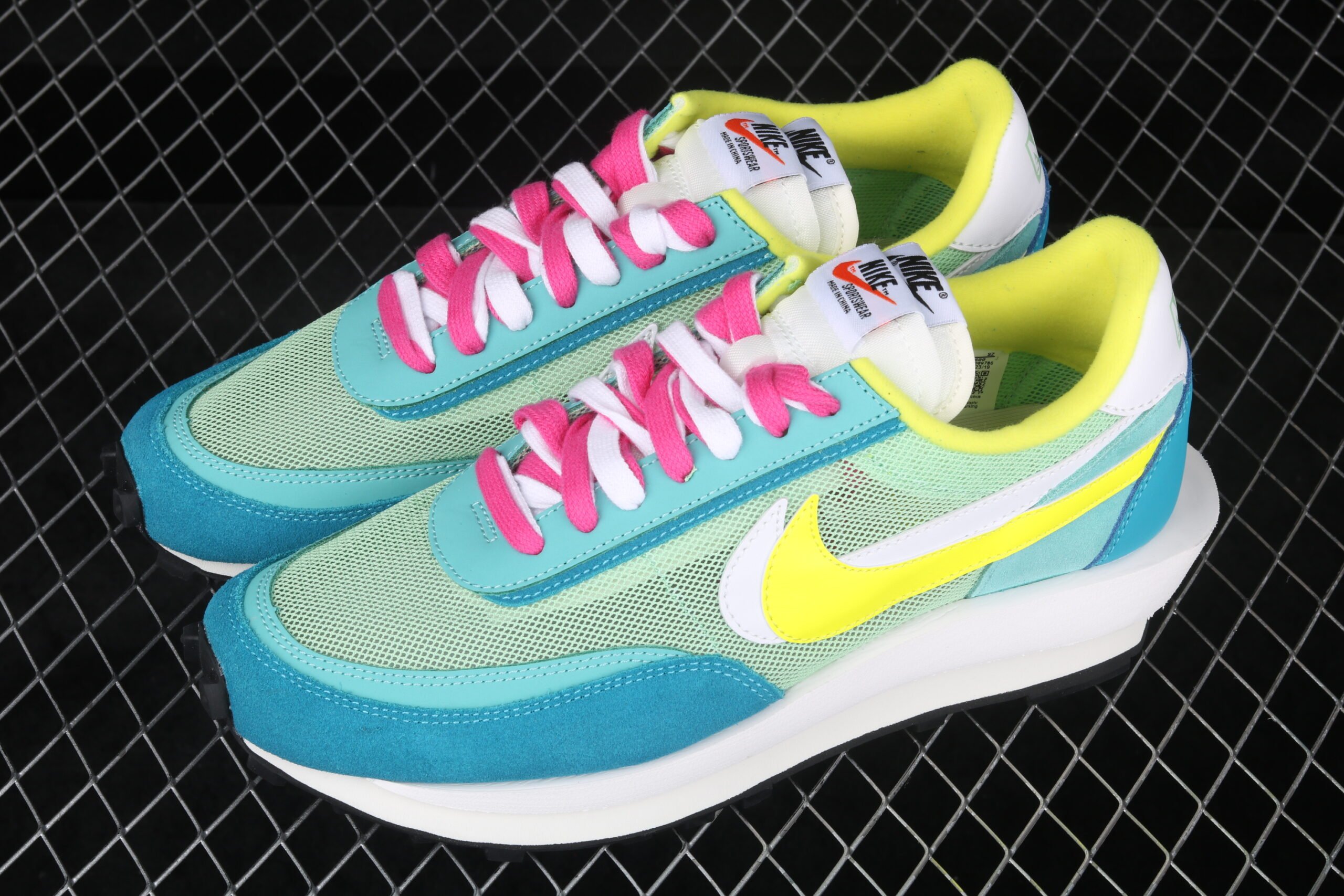 Nike LDV Waffle, Sacai Blue Green Yellow White