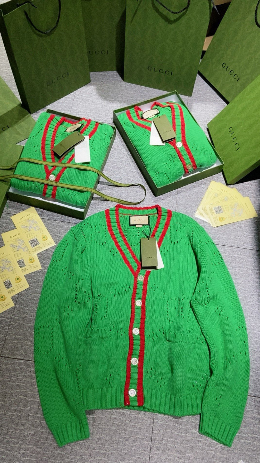 Gvc*1 Cardigan
