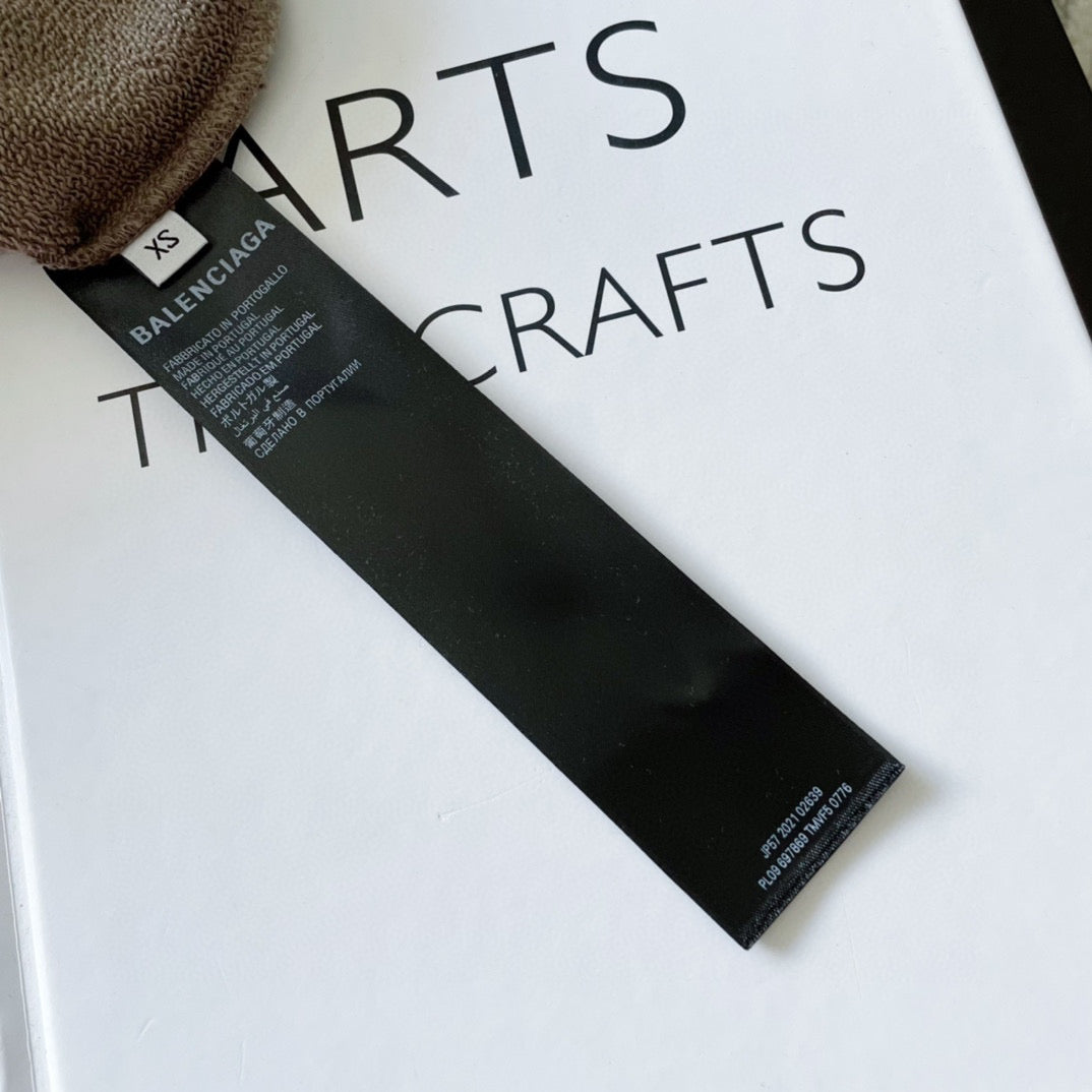 Ba1en*iaga Sweatshirt