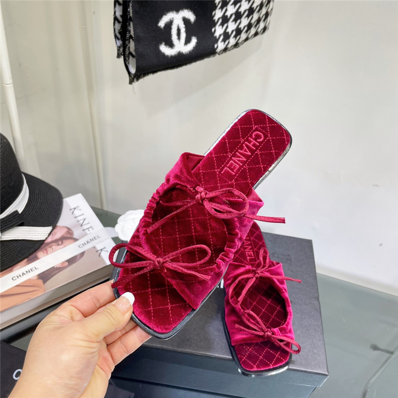 Ch**el Flat Dupes slippers