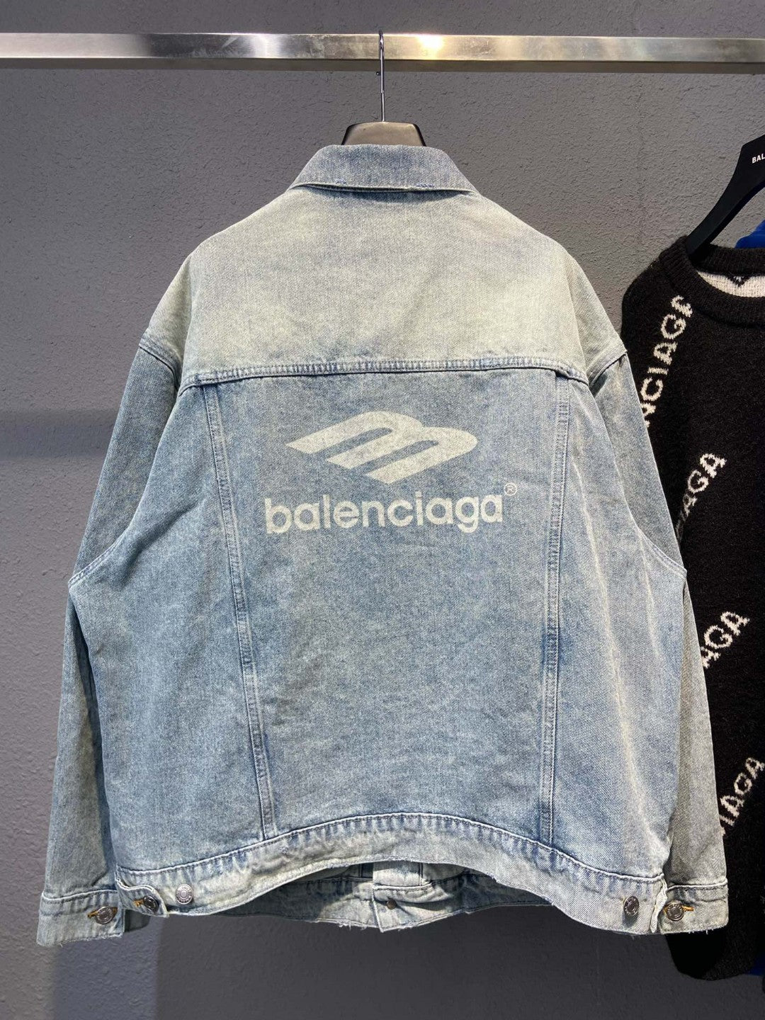 Ba1en*iaga Jacket