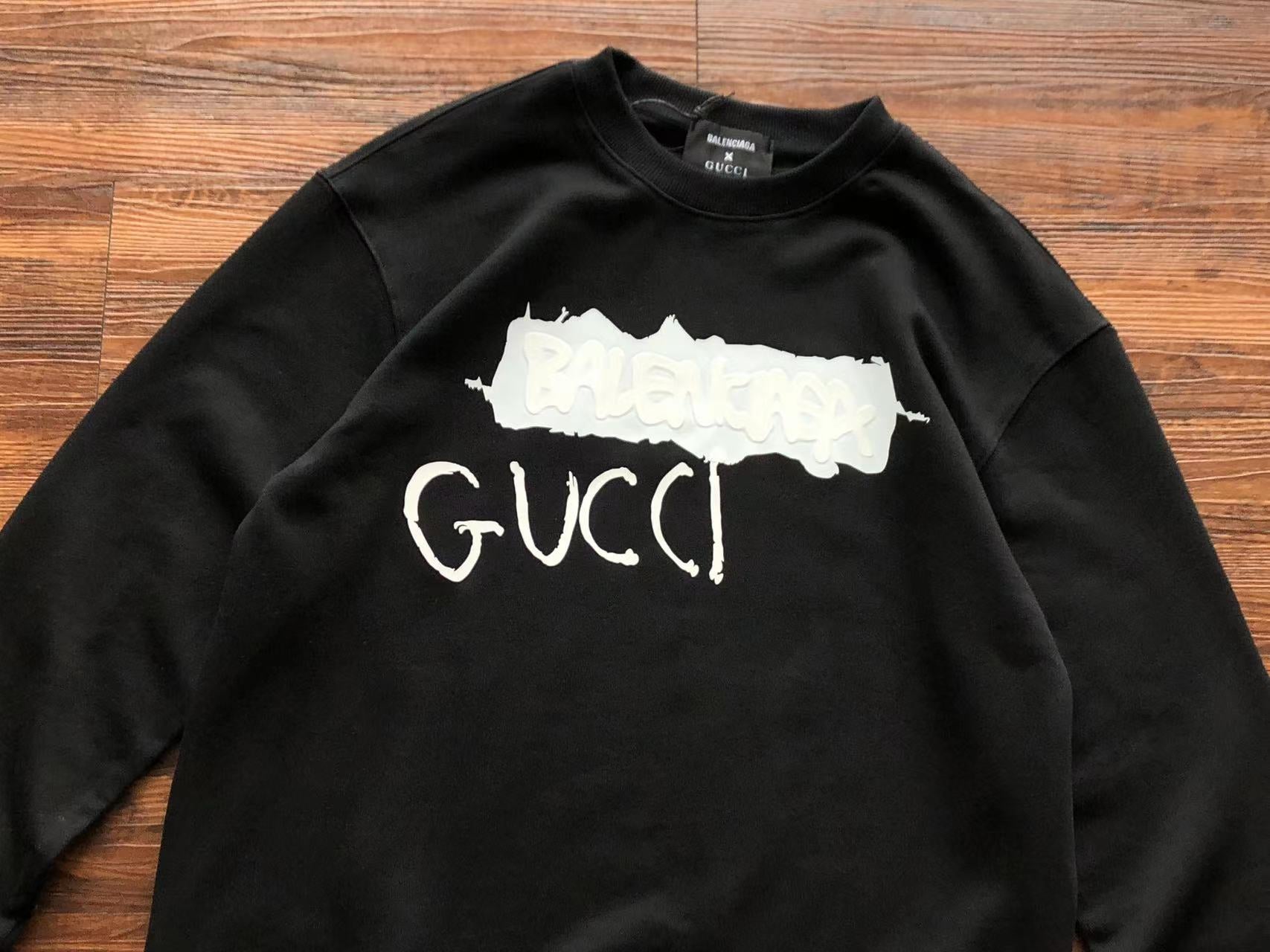 Gvc*1 x Ba1en*iaga Sweatshirt