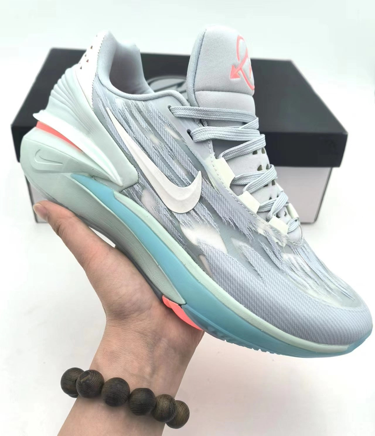 NIKE ZOOM GT CUT 2 x AVANT-GARDE