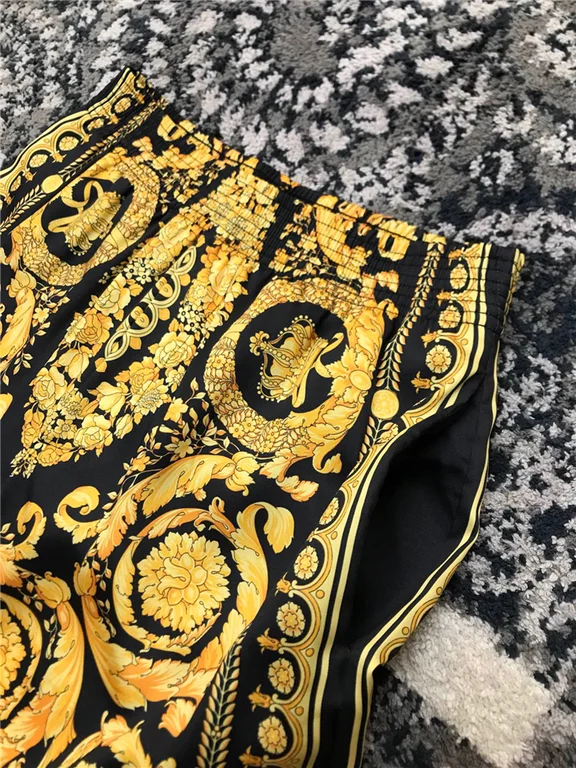 2022ss Versace Shorts