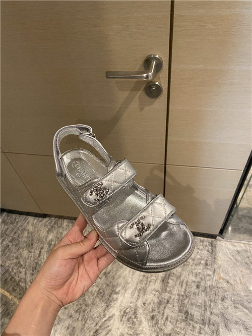 Ch**el flat beach shoes sandals