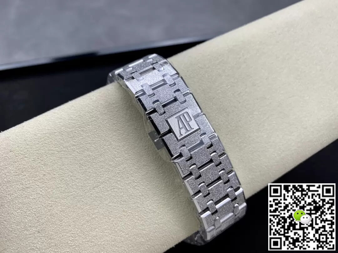 Replica Audemars P1g*et Royal Oak 15410BC.GG.1224BC.01 1:1 Best Edition APS Factory Blue Dial