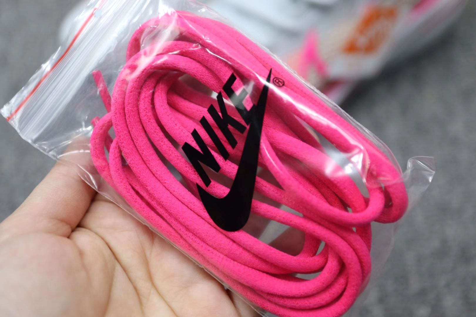 NIKE AIR ZOOM G.T. CUT x THINK PINK