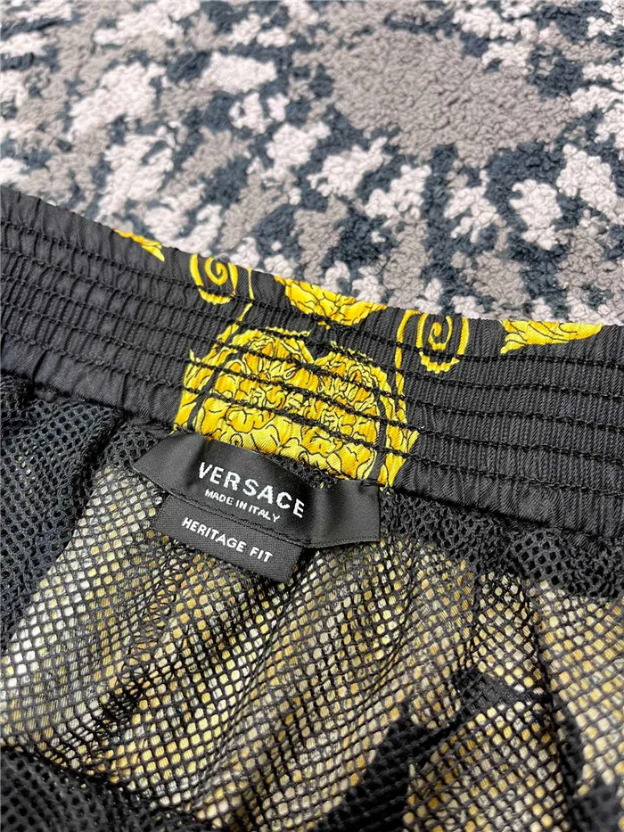 2023ss Versace Pure Silk Shorts
