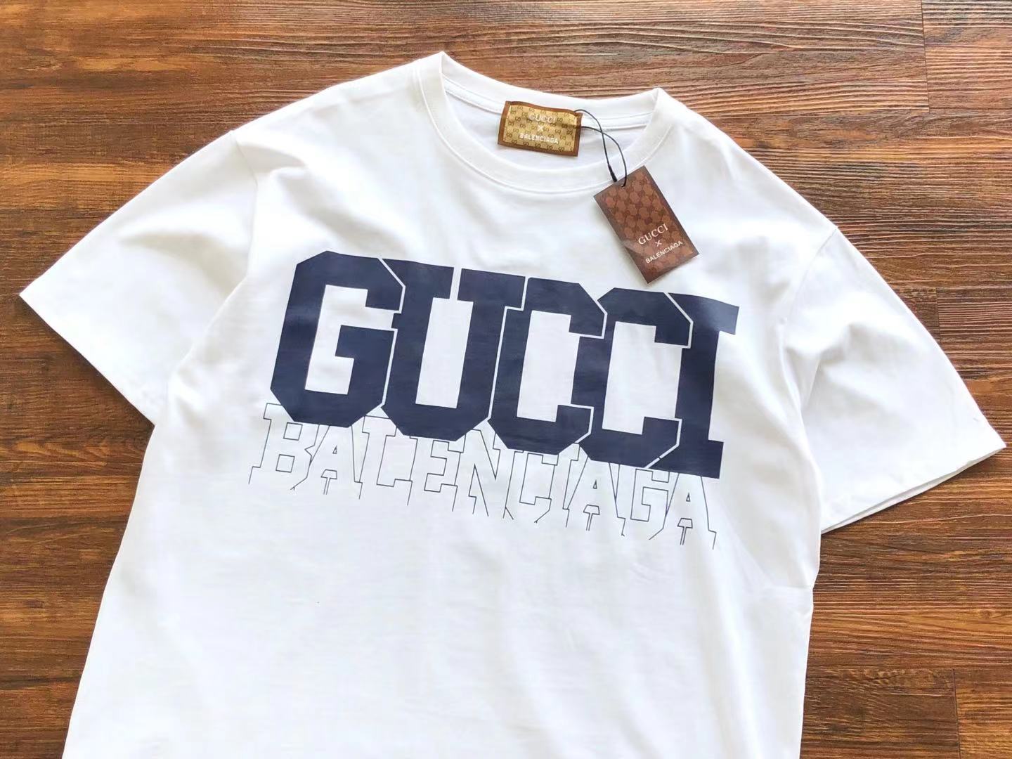 Gvc*1 x Ba1en*iaga T-shirt