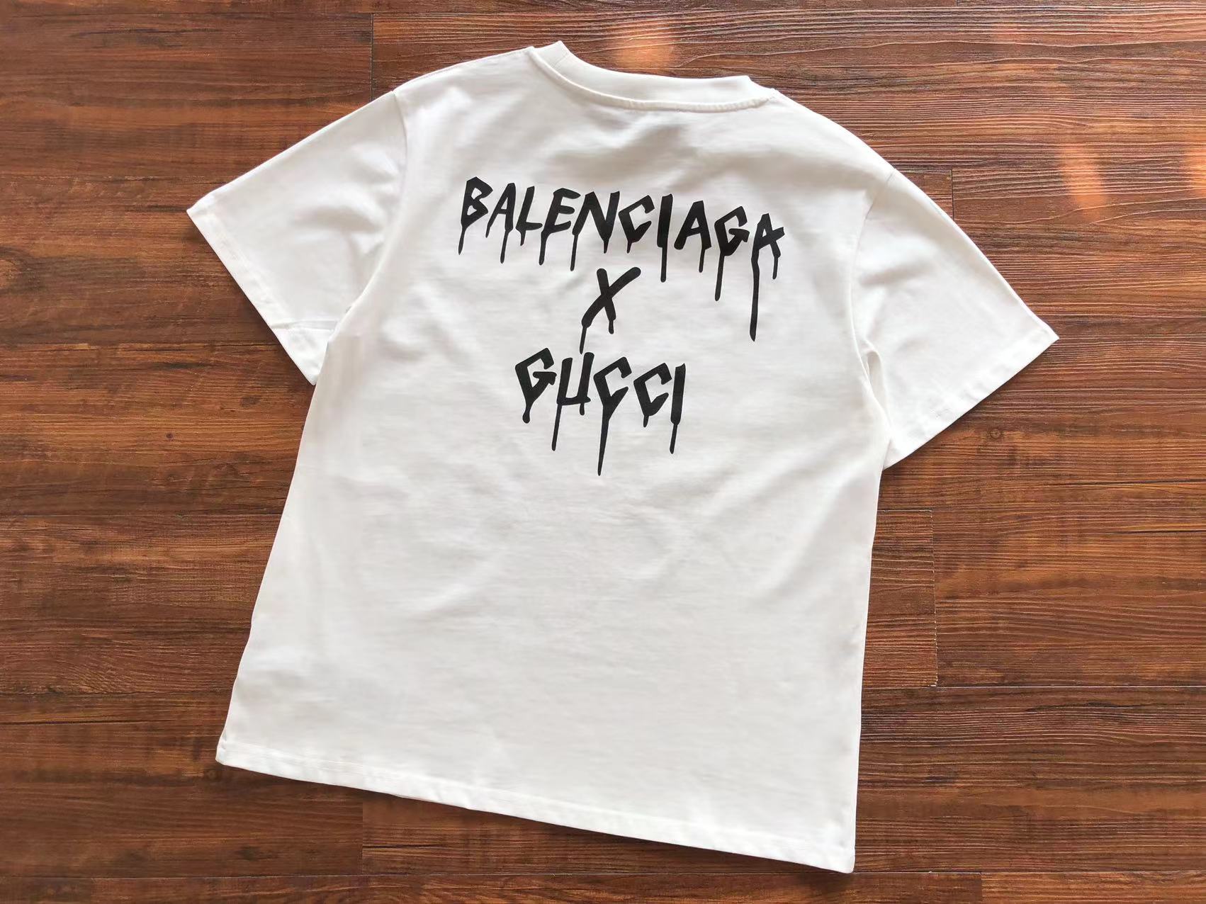 Gvc*1 x Ba1en*iaga T-shirt