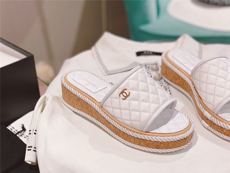 Ch**el flat platform slippers