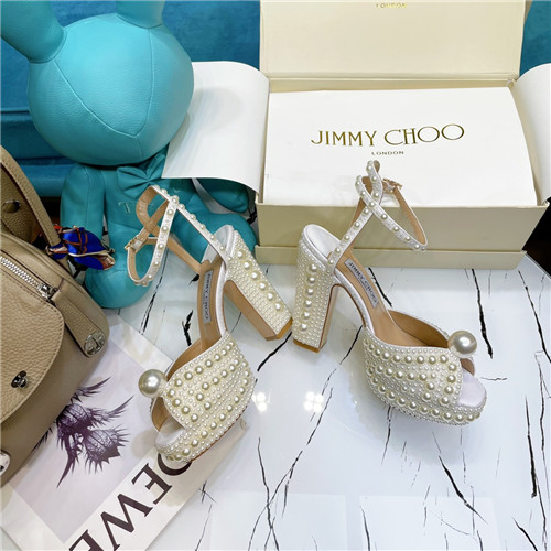 J1m*y Ch00 pearl  block heels