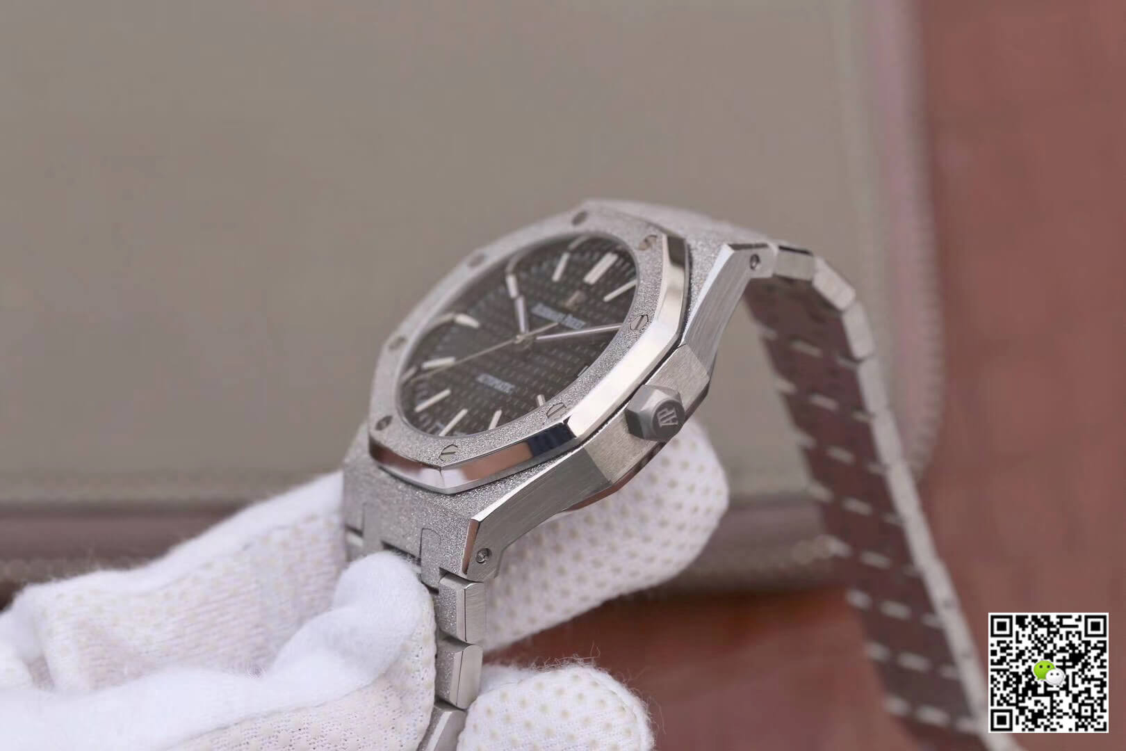 Replica Audemars P1g*et Royal Oak 15454BC.GG.1259BC.01 1:1 Best Edition JH Factory Black Dial