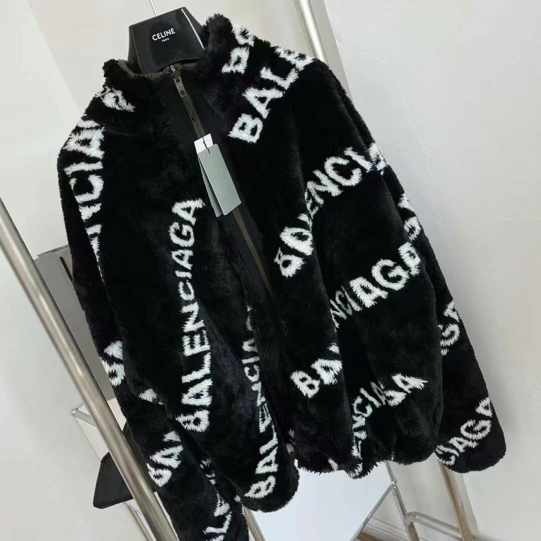 Ba1en*iaga Reversible Jacket