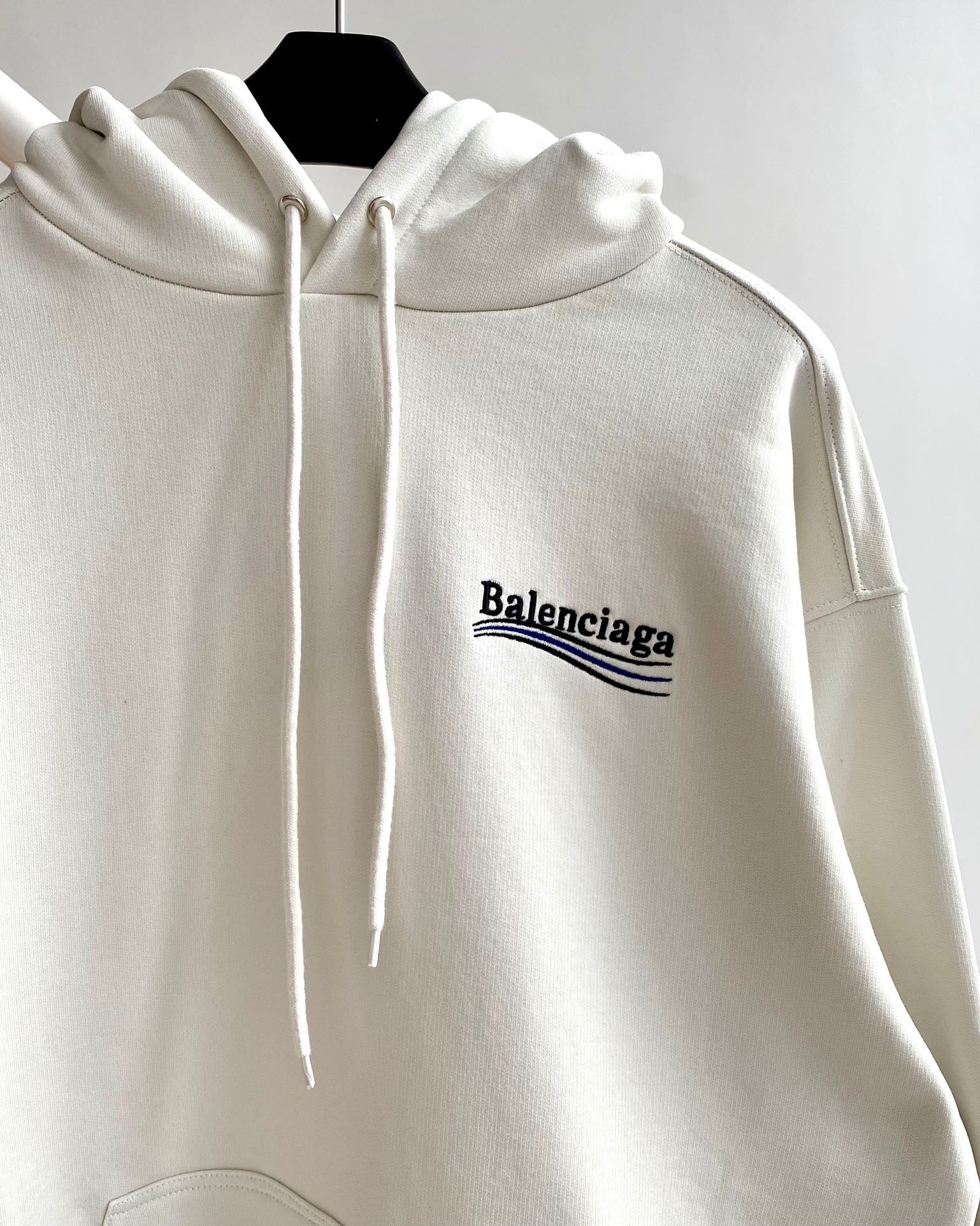 Ba1en*iaga Hoodie