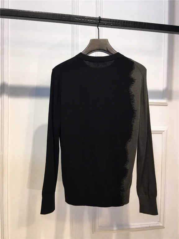 2021fw H**me5 Sweater