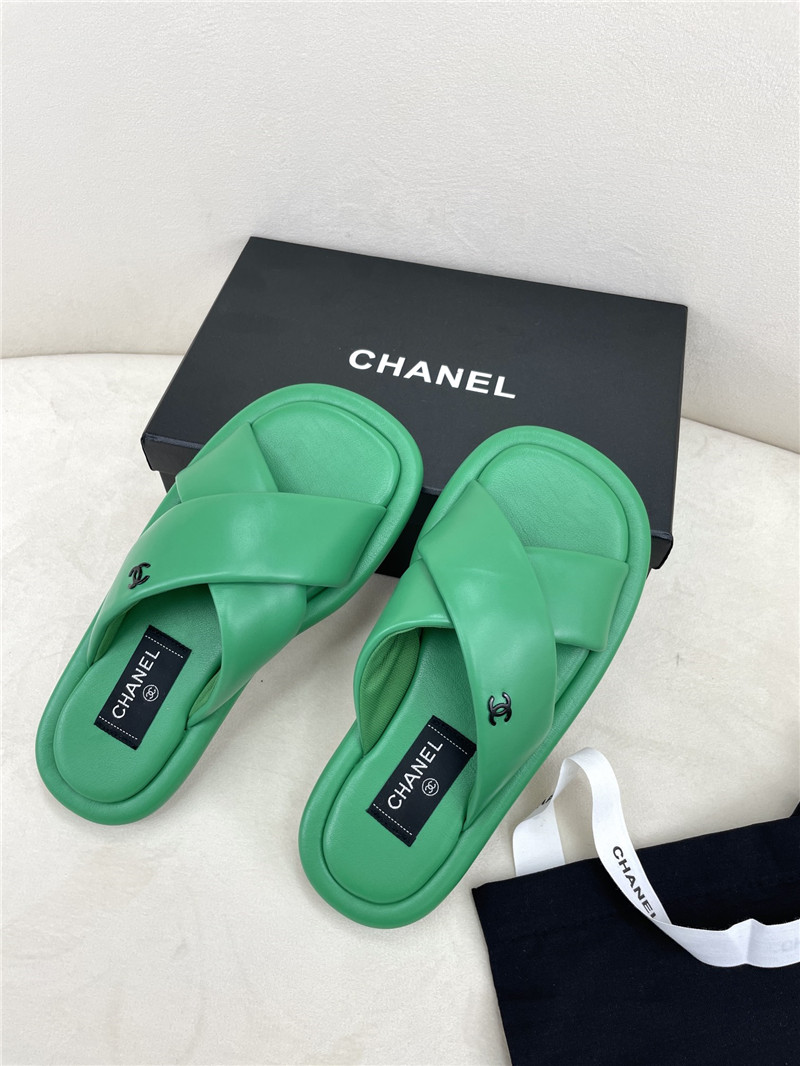 Ch**el Flat Dupes slippers