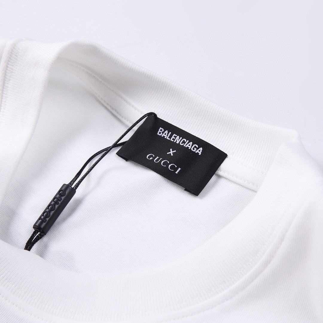 Gvc*1 x Ba1en*iaga T-shirt