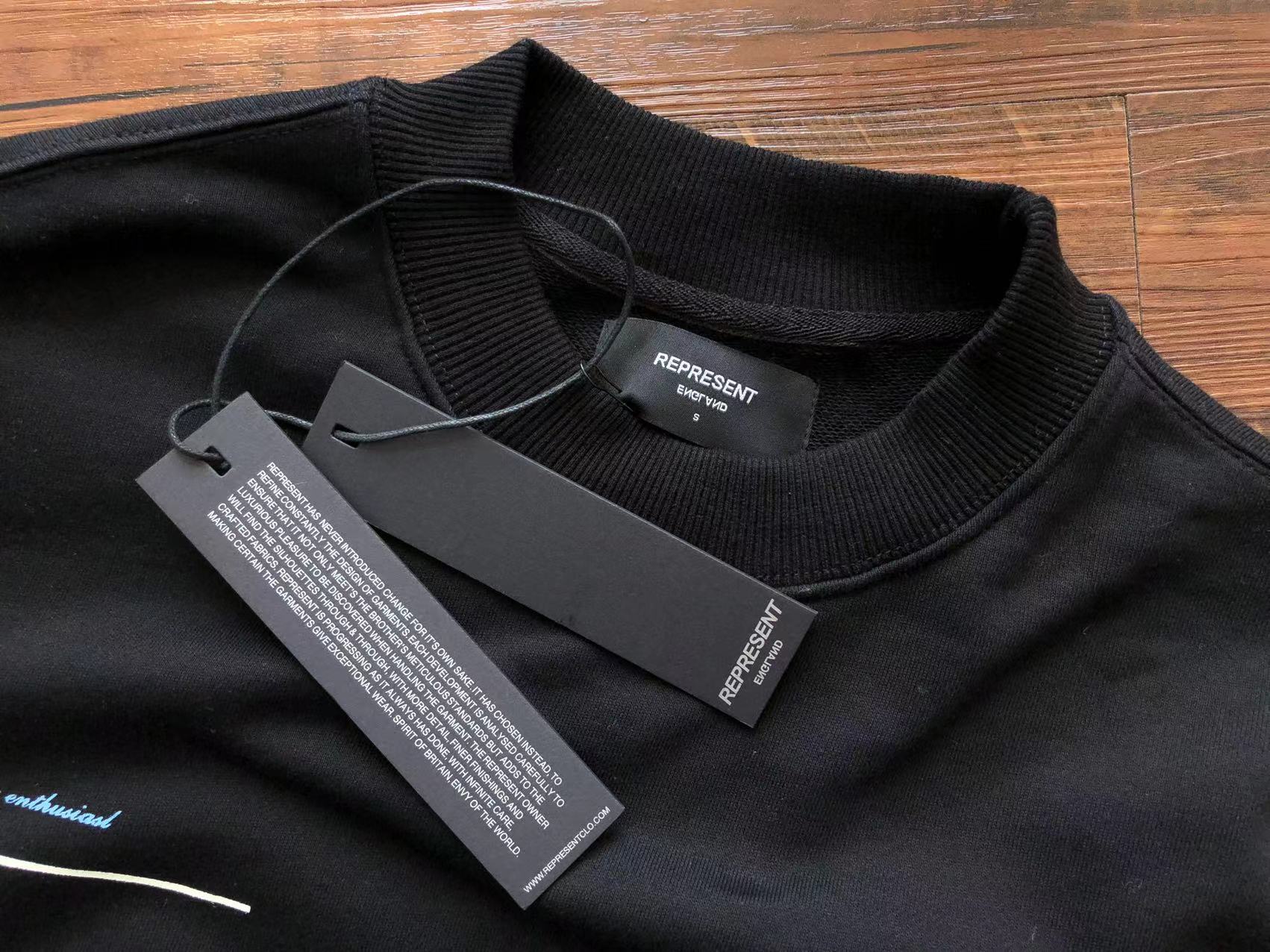 Gvc*1 x Ba1en*iaga Sweatshirt