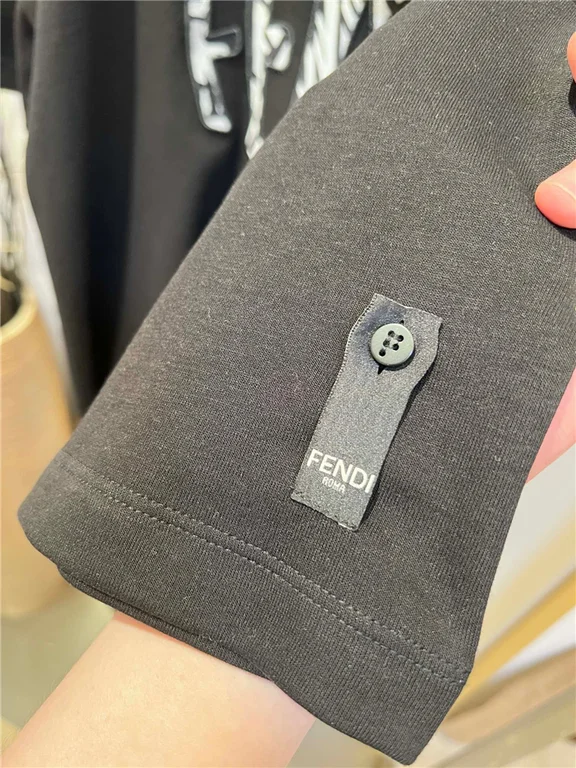 2022ss F**di T Shirt