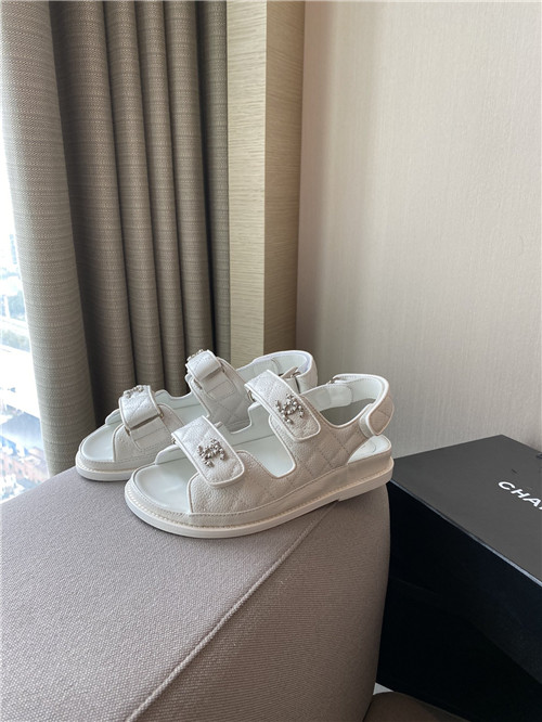 Ch**el flat beach shoes sandals