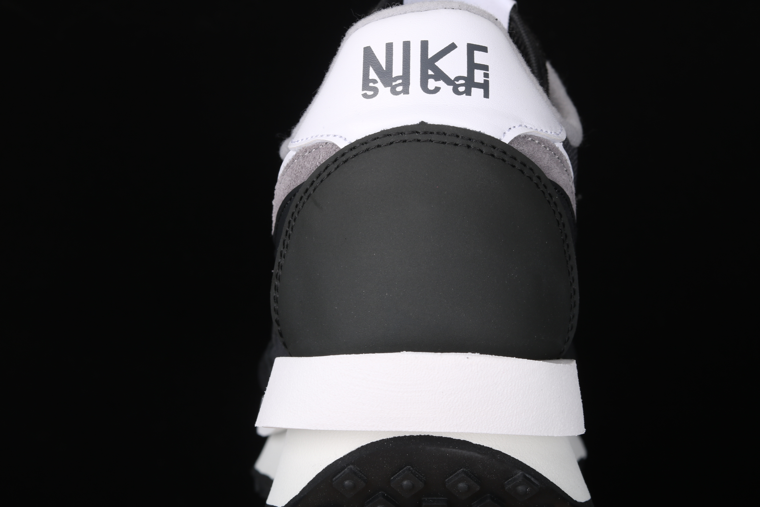 Sacai x Nike LD Waffle Black