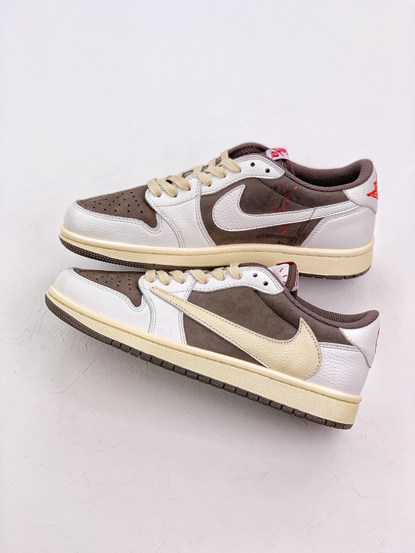 Travis Scott Reverse Mocha AJ1 Low Extended size