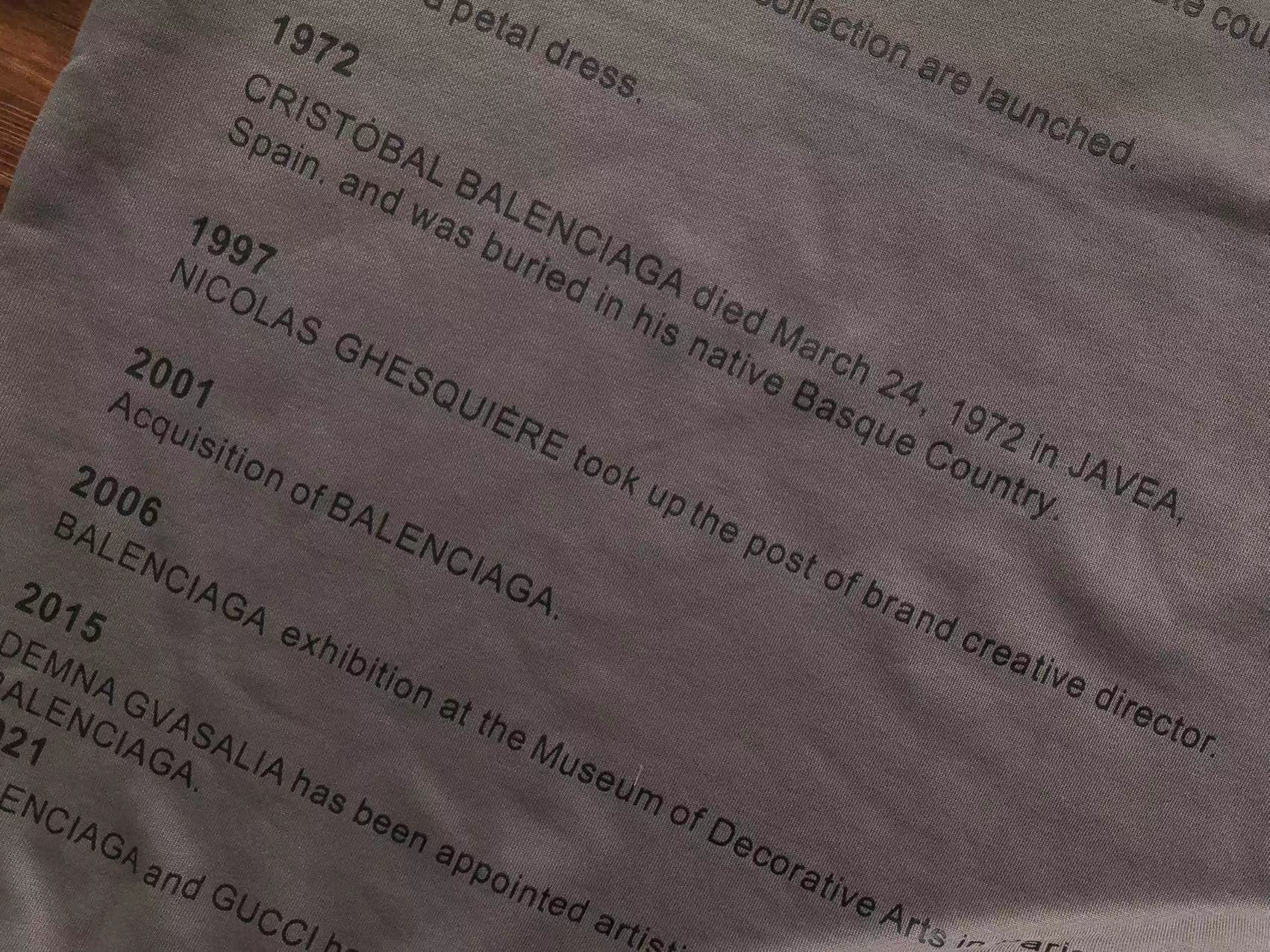 Gvc*1 x Ba1en*iaga Sweatshirt