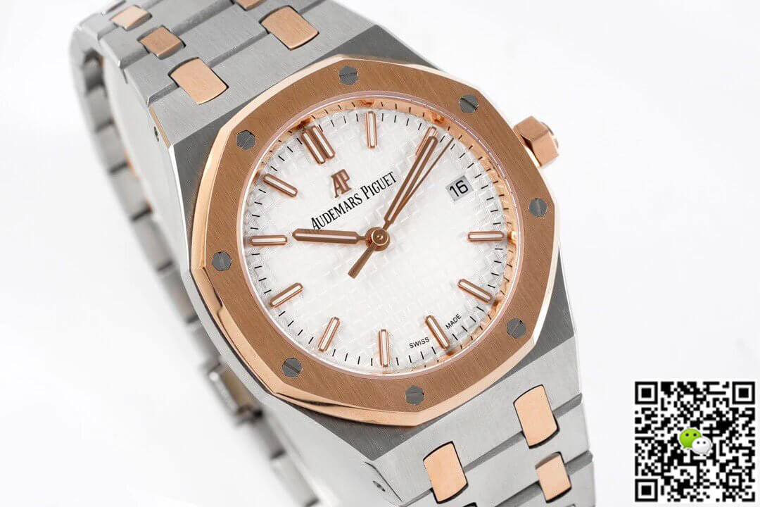 Replica Audemars P1g*et Royal Oak 77350SR.OO.1261SR.01 1:1 Best Edition 8F Factory Silver Dial