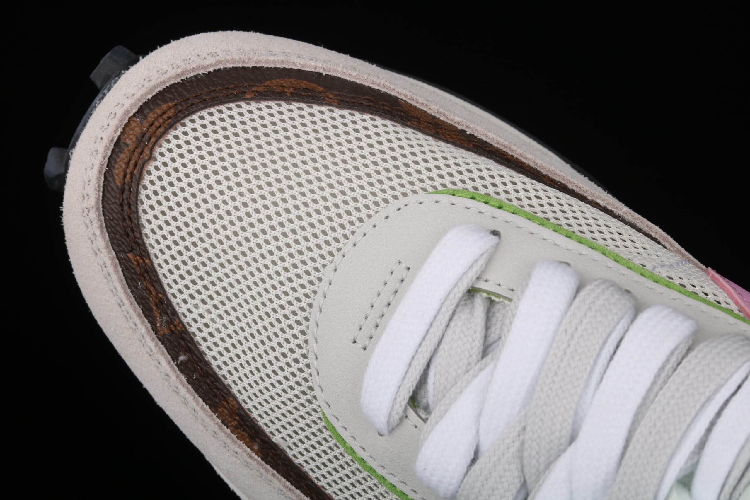 Sacai x Nike LVD Waffle Daybreak Medium Grey/Orange-Pink