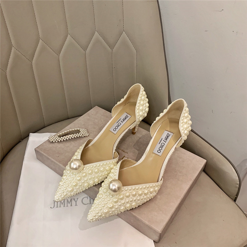 J1m*y Ch00 pearl heels