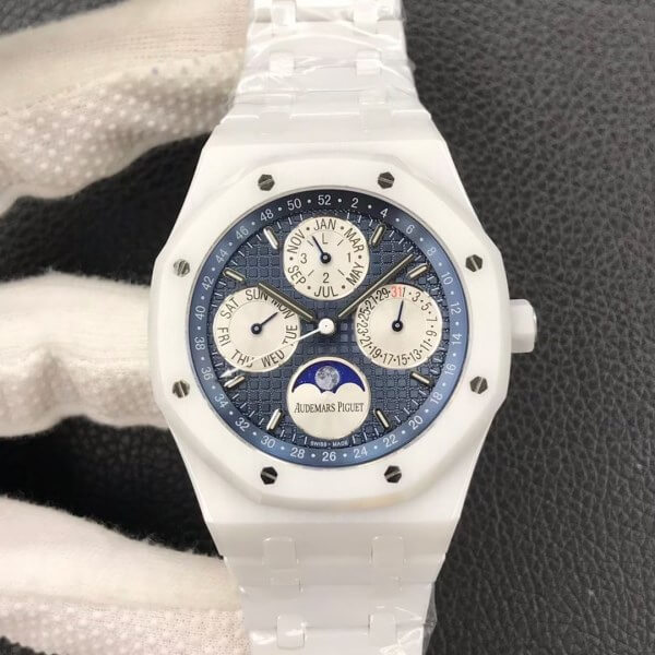 Replica Audemars P1g*et Royal Oak 26579CB.OO.1225CB.01 1:1 Best Edition APS Factory Blue Dial