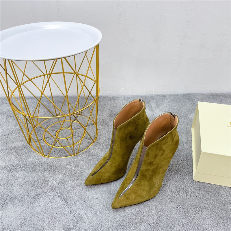 J1m*y Ch00 Pearl Heels Dupe pointed toe heeled booties