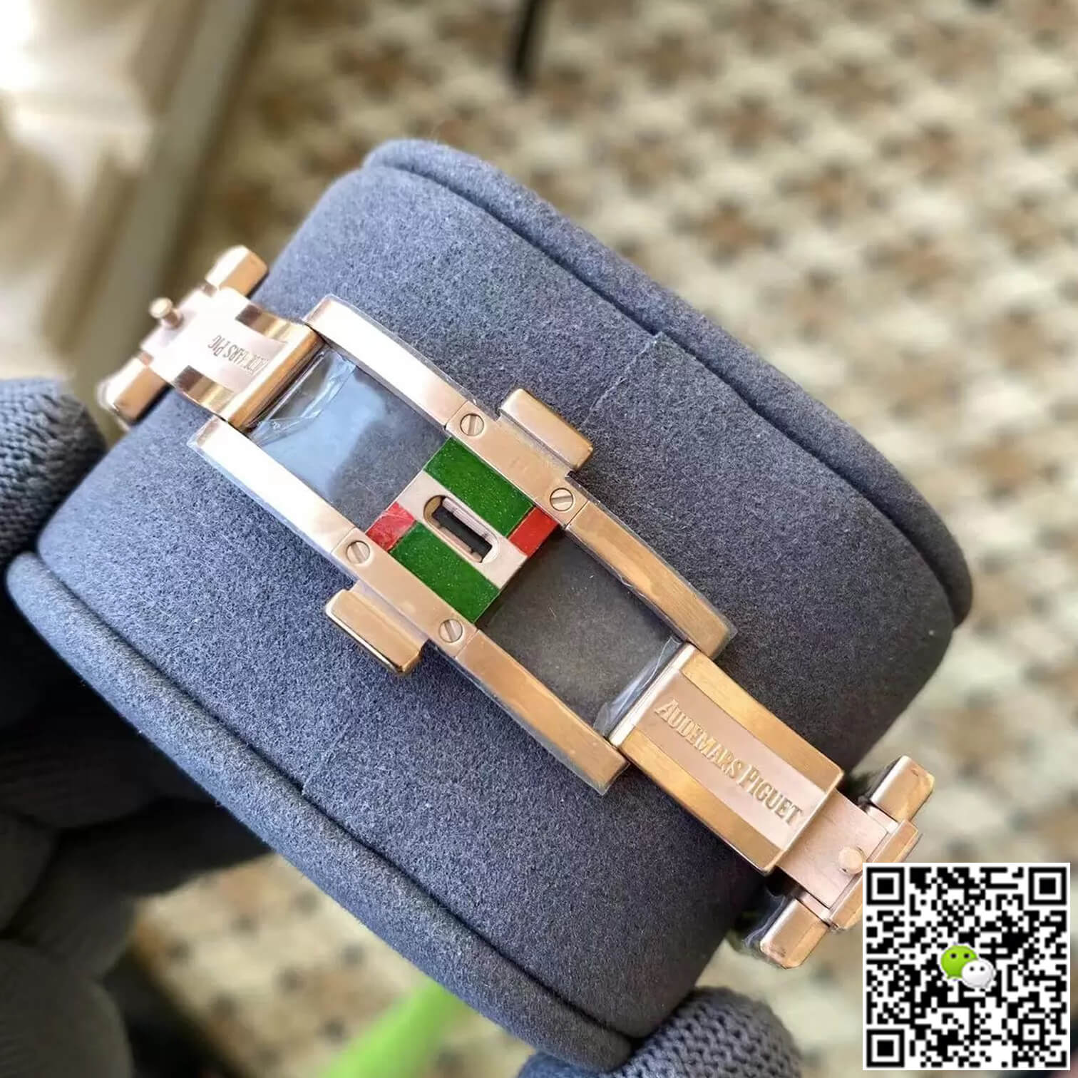 Replica Audemars P1g*et Royal Oak 26584OR.OO.1220OR.01 1:1 Best Edition APS Factory Gold Dial