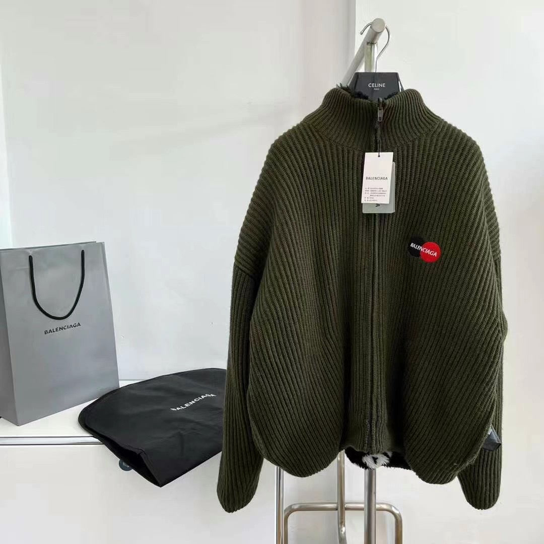 Ba1en*iaga Reversible Jacket