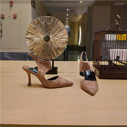 J1m*y Ch00 high heels