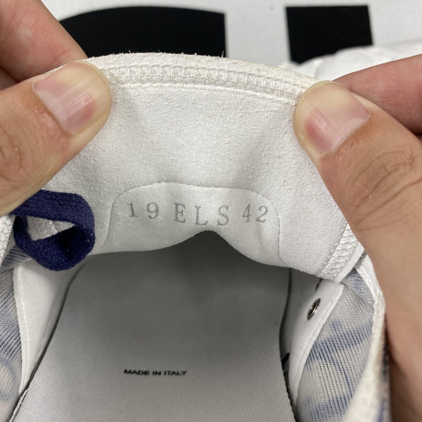 D10r B23 High Top Sneaker 8