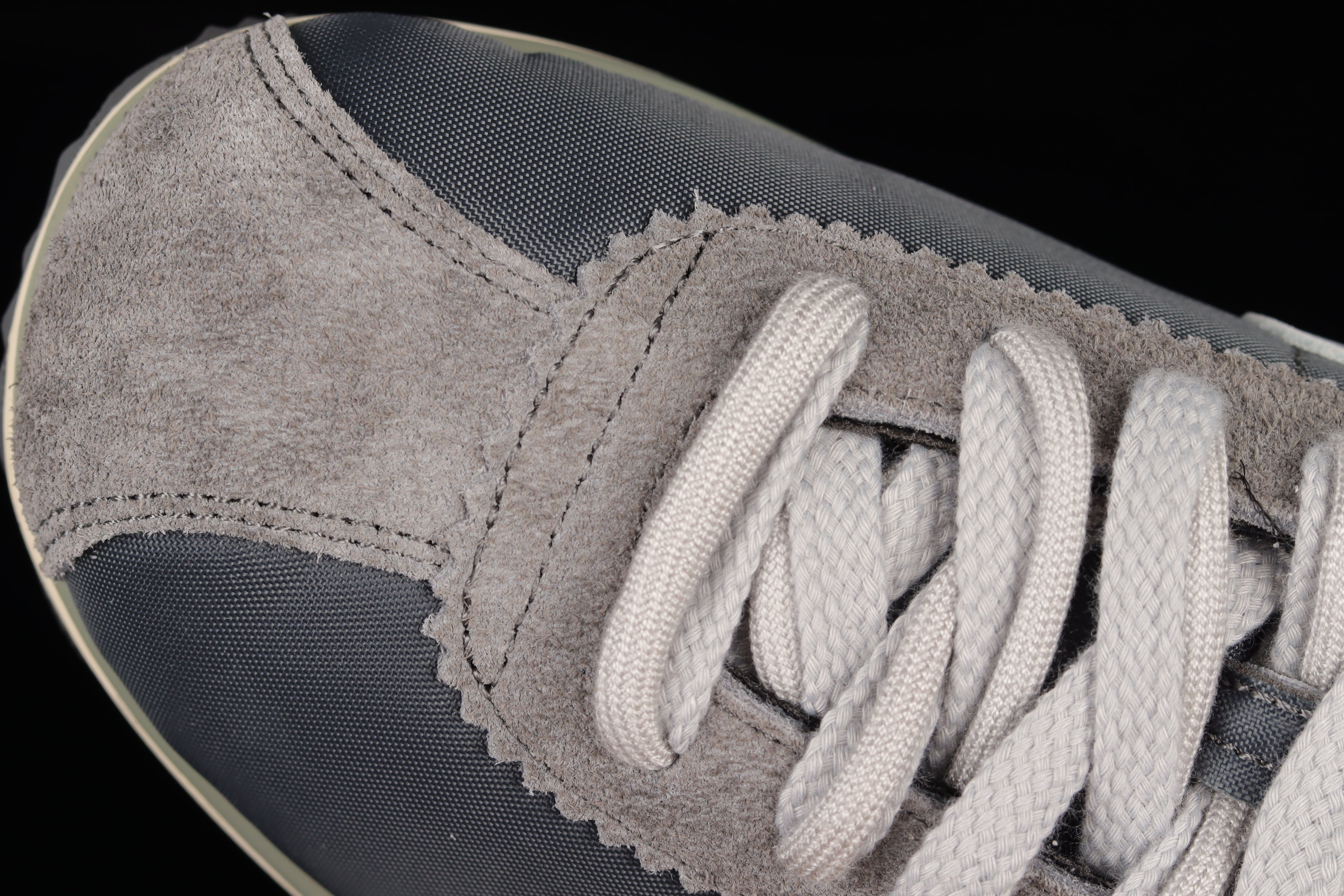 Sacai x Nike Zoom Cortez 4.0 Dark Grey White Green