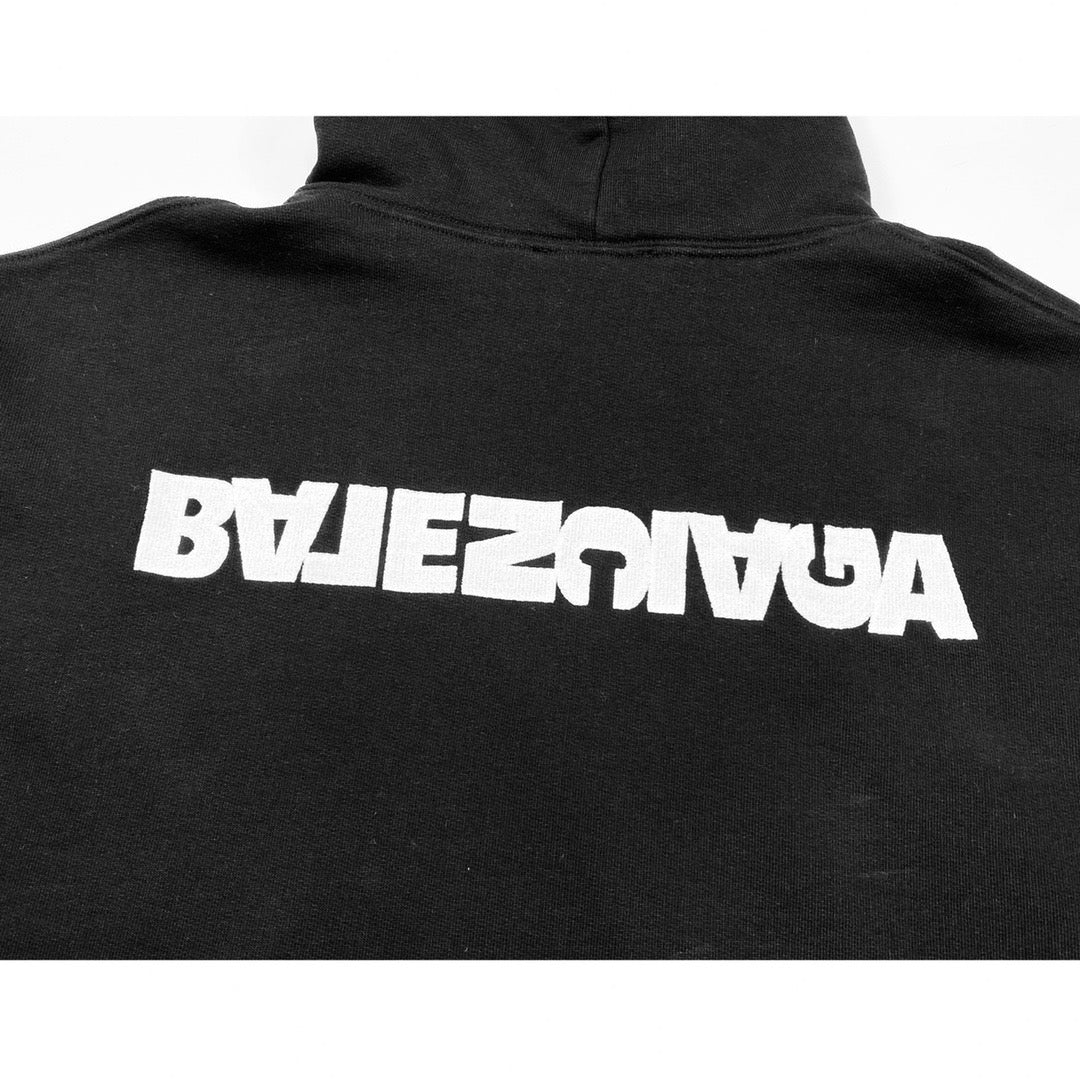 Ba1en*iaga Hoodie