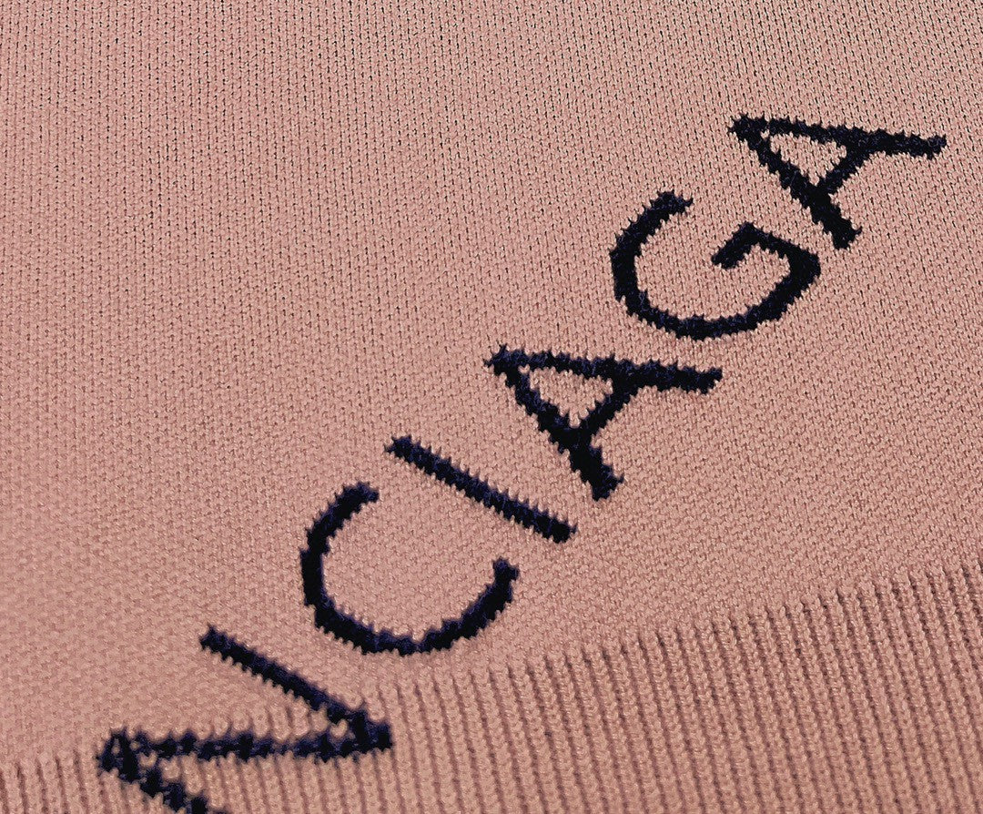 Ba1en*iaga Sweater