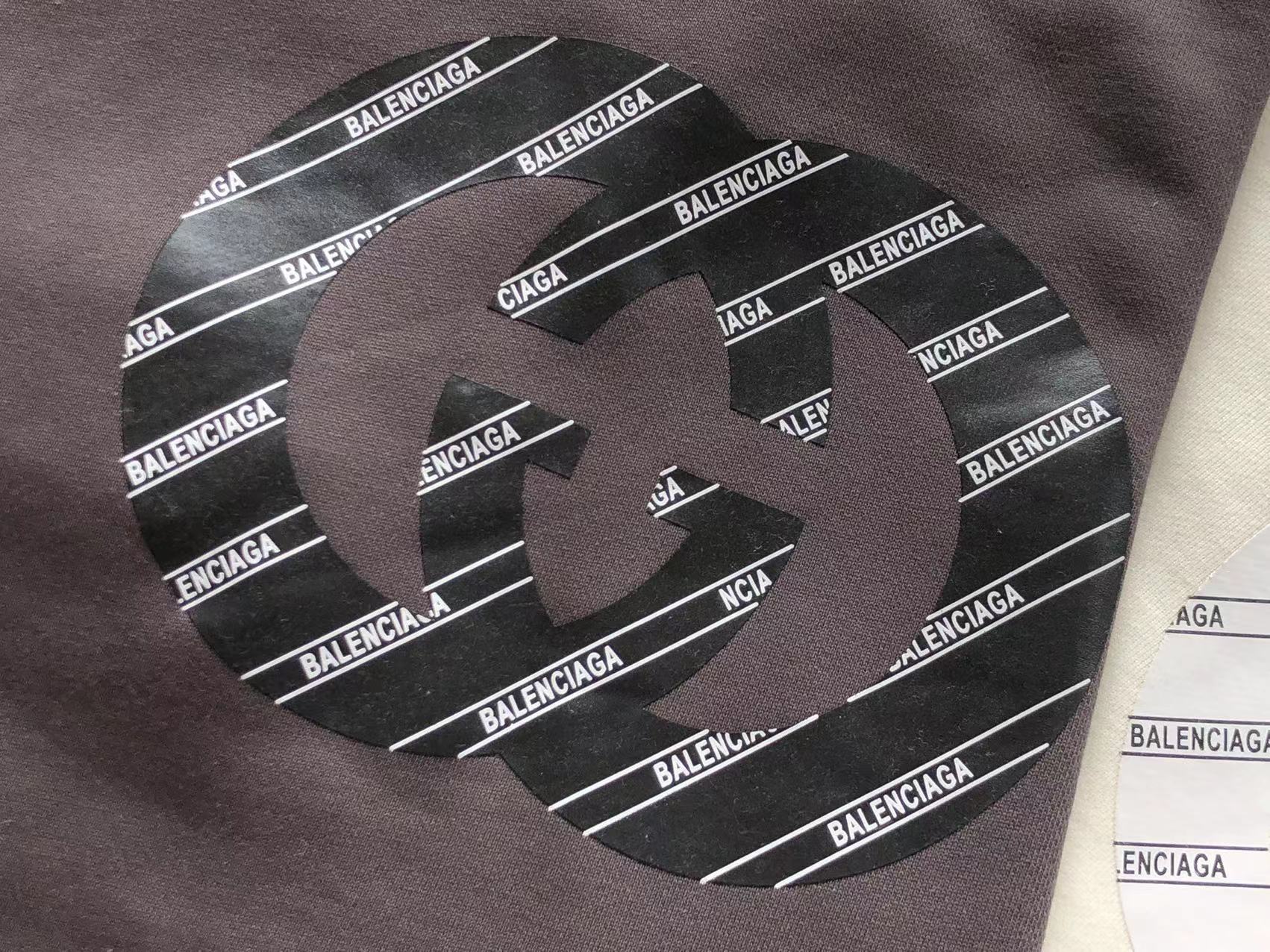 Gvc*1 x Ba1en*iaga Sweatshirt