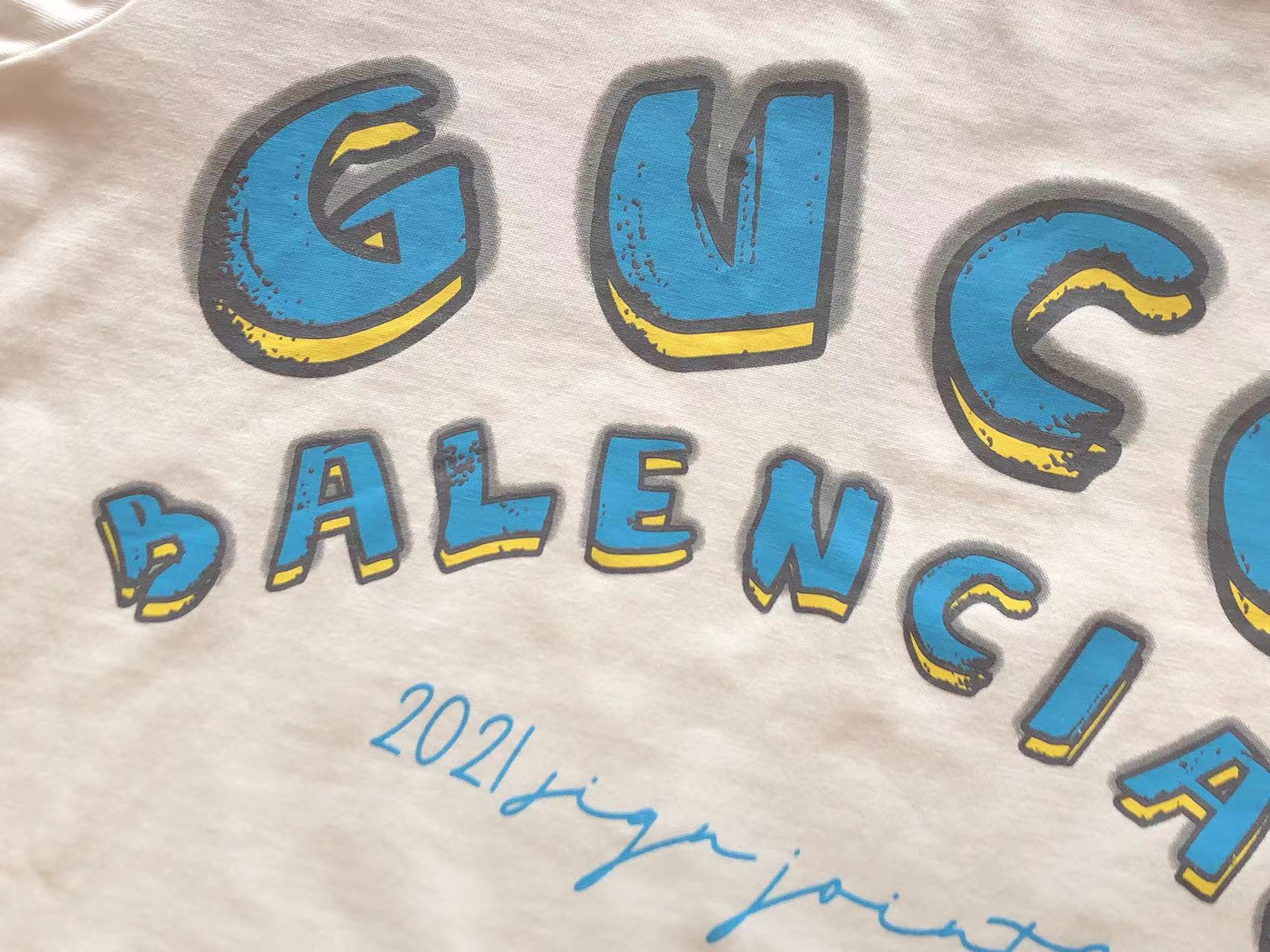 Gvc*1 x Ba1en*iaga T-shirt