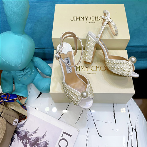 J1m*y Ch00 pearl  block heels