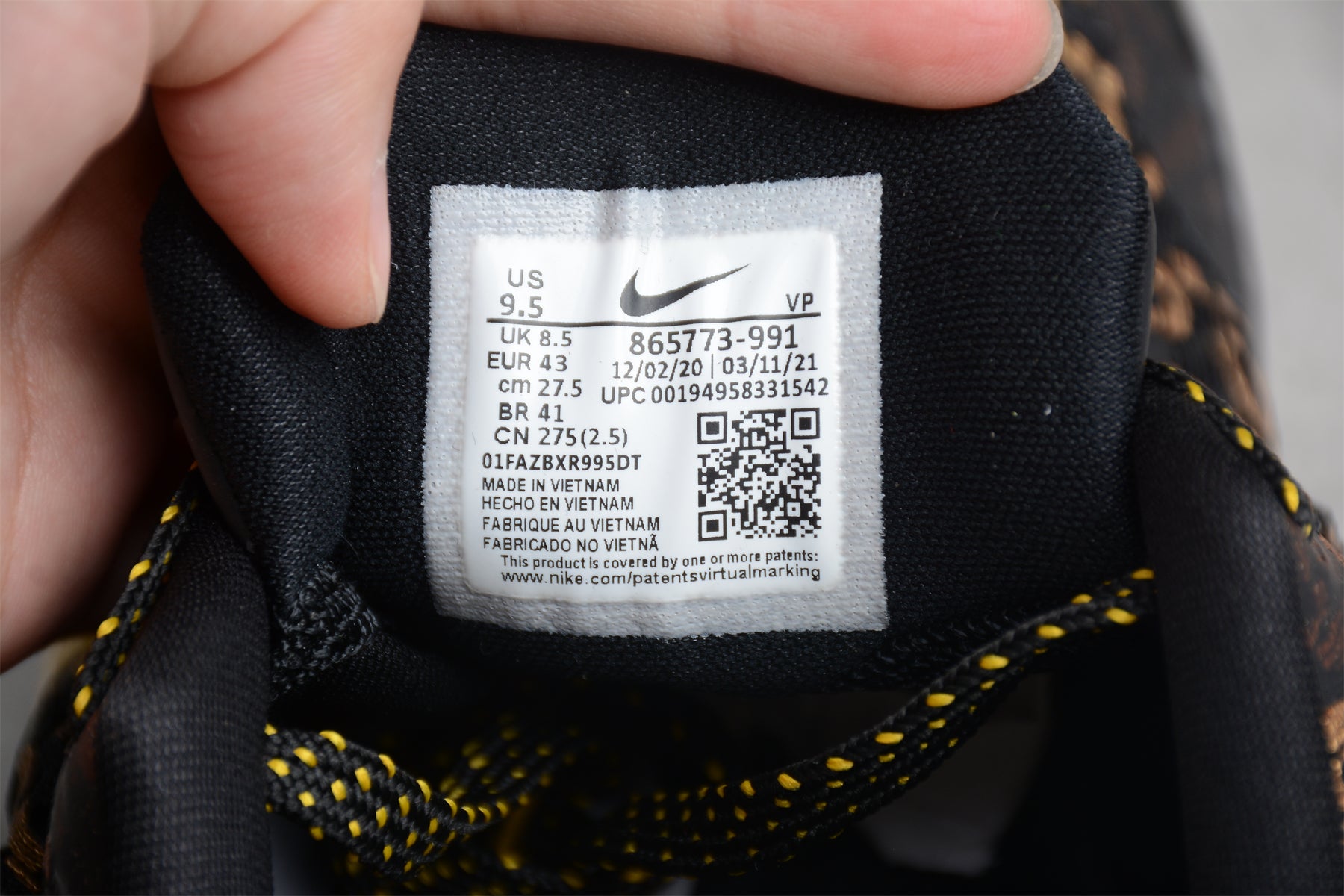 NIKE KOBE 11 x MAMBA DAY