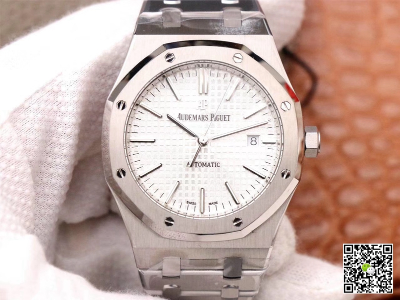 Replica Audemars P1g*et Royal Oak 15400ST.OO.1220ST.02 1:1 Best Edition ZF Factory White Dial Swiss ETA3120