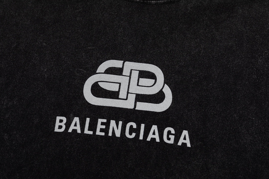 Ba1en*iaga T-shirt