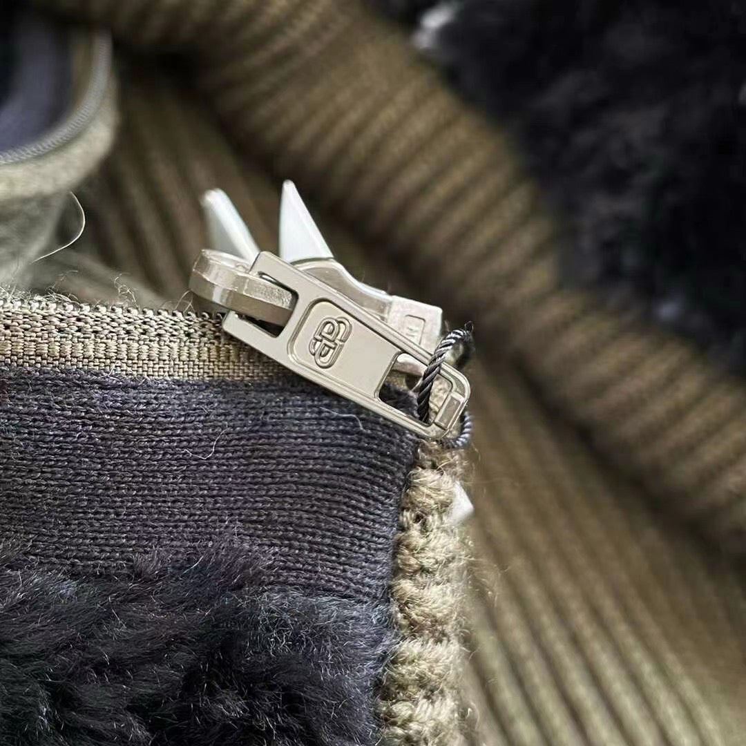 Ba1en*iaga Reversible Jacket