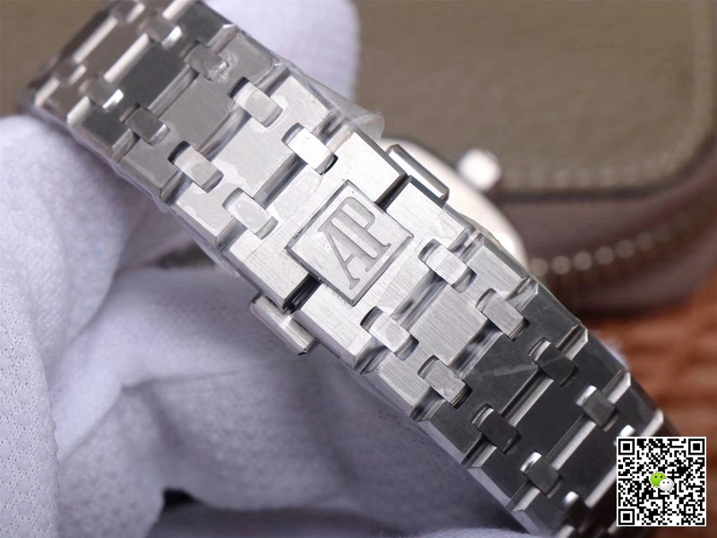 Replica Audemars P1g*et Royal Oak 15500ST.OO.1220ST.02 1:1 Best Edition ZF Factory Gray Dial Swiss ETA4302